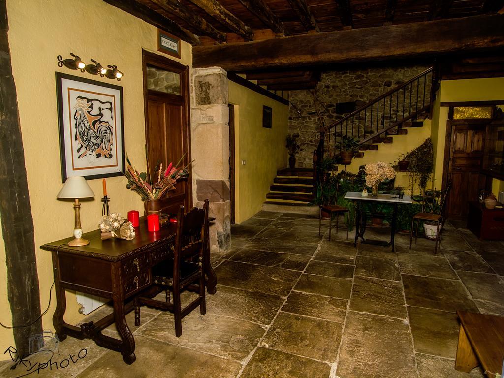 Posada Corral Mayor La Serna  Eksteriør bilde